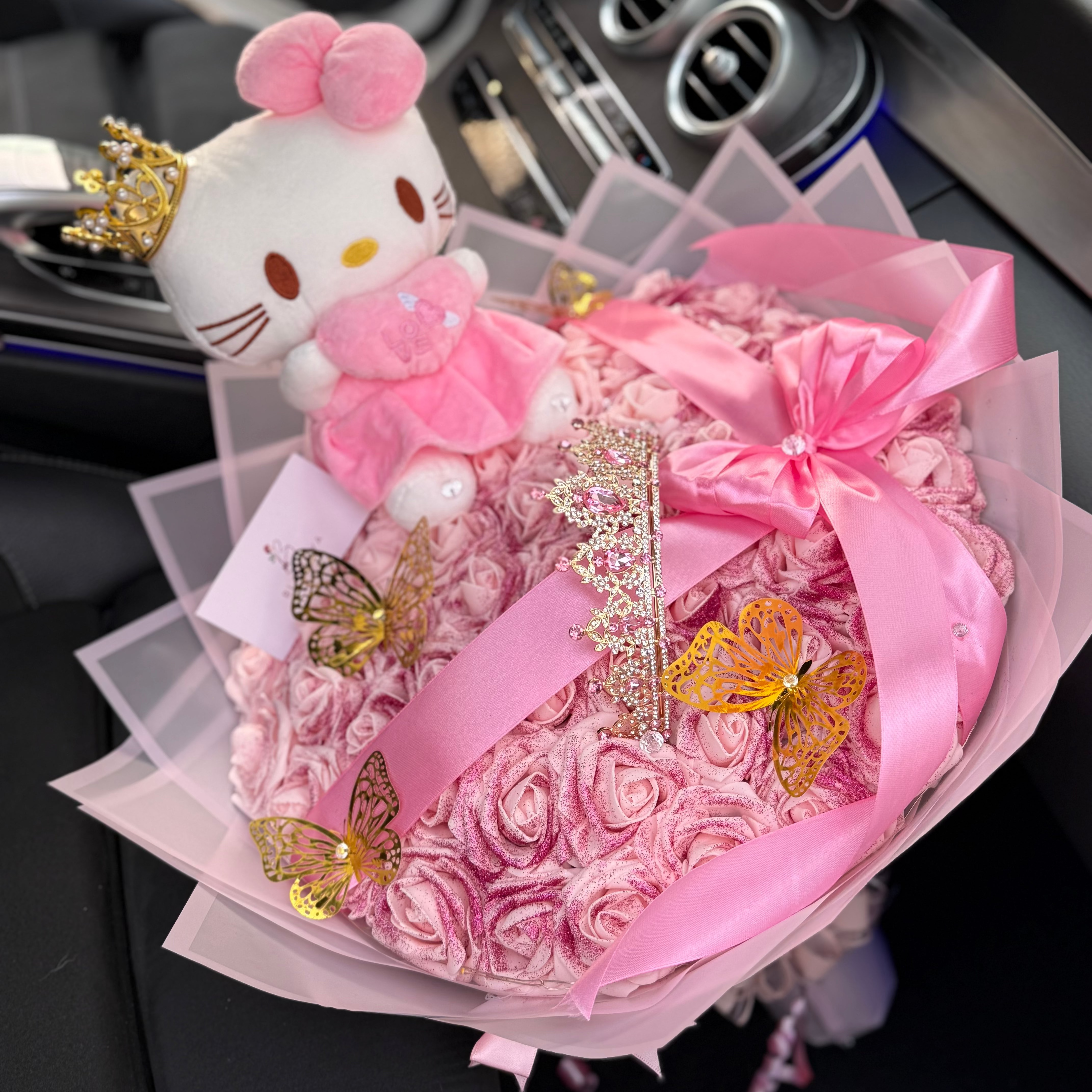 Kitty Bouquet L